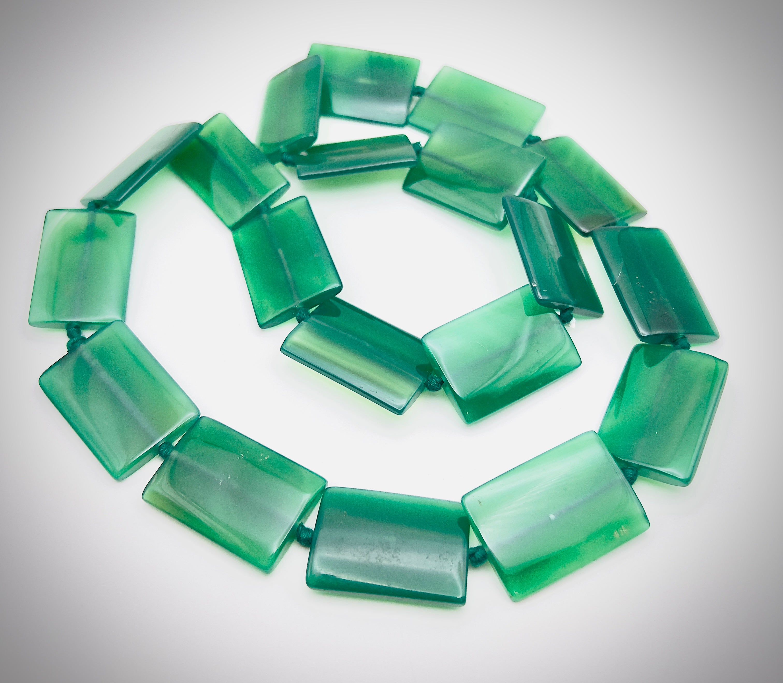 Green Onyx Rectangle Chips Necklace